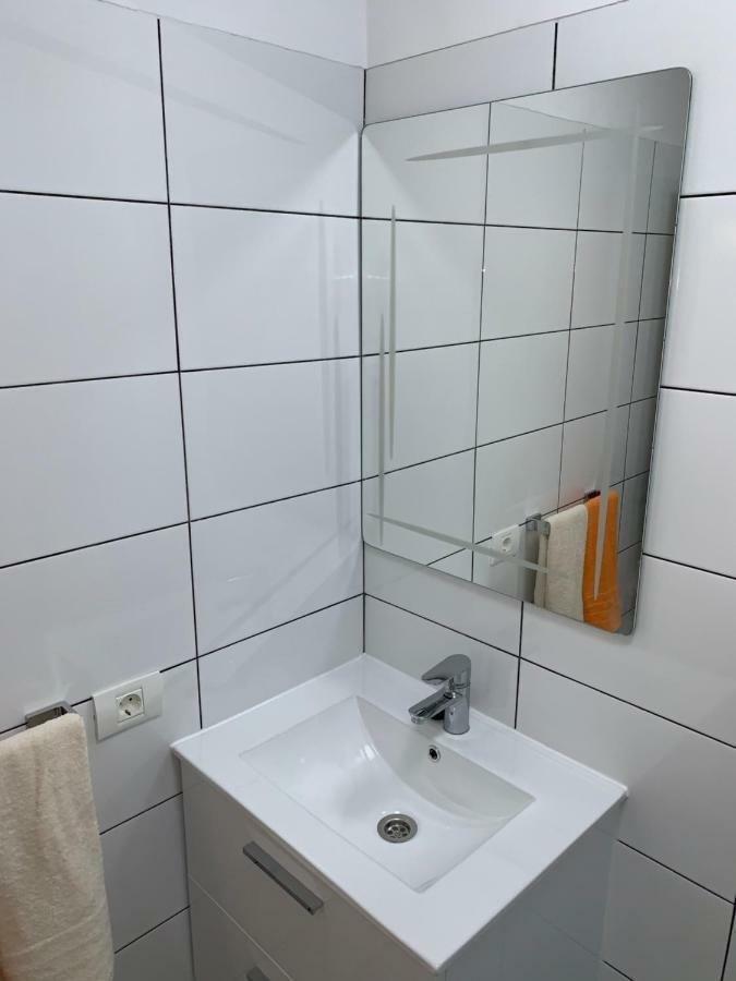 Cozy Studio In Los Cristianos Beach Free Wifi Arona  Εξωτερικό φωτογραφία